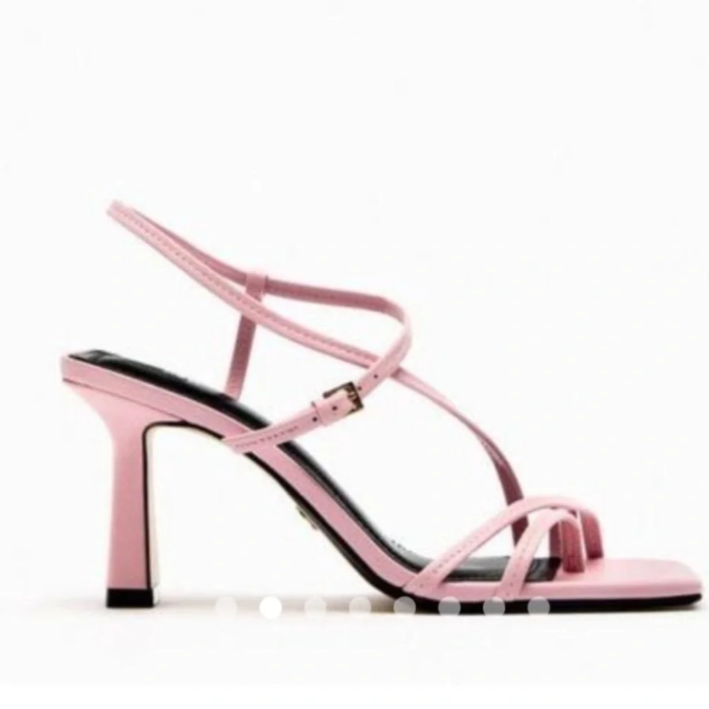 ZARA PINK LEATHER HEELED SANDALS SIZE 7(38)